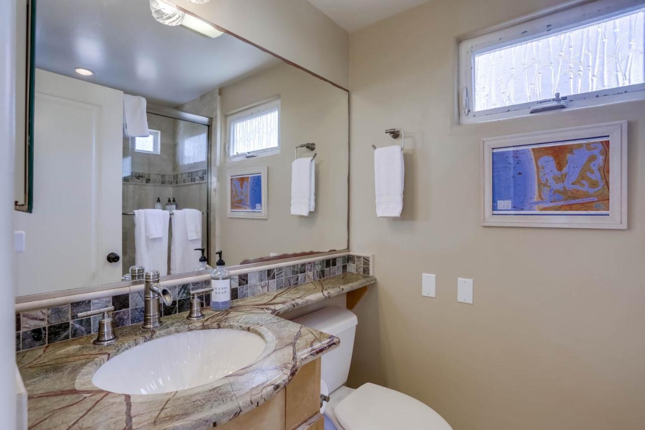 Stunning Ocean View Home W Rooftop Terrace, Firepit, Fast Wifi, Ac & Parking! San Diego Exterior photo
